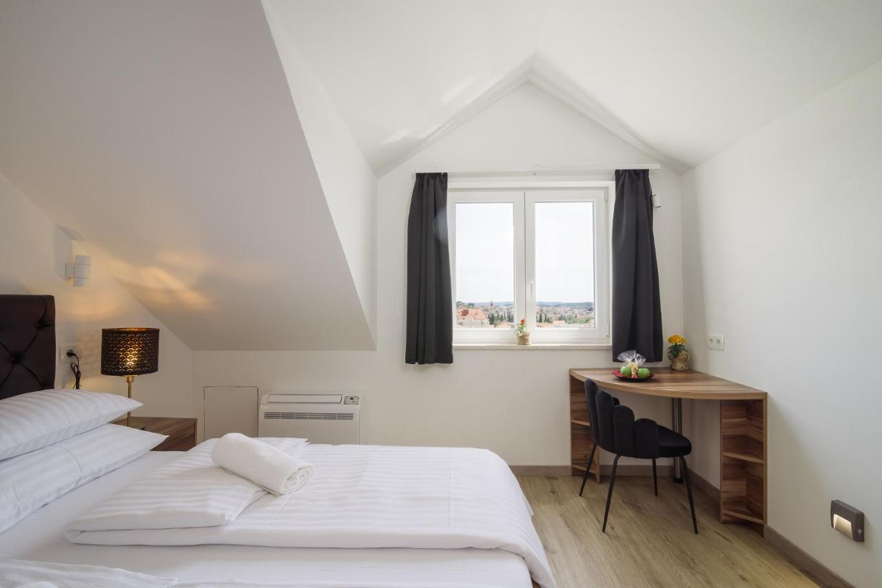 Vila White Trogir Exterior photo