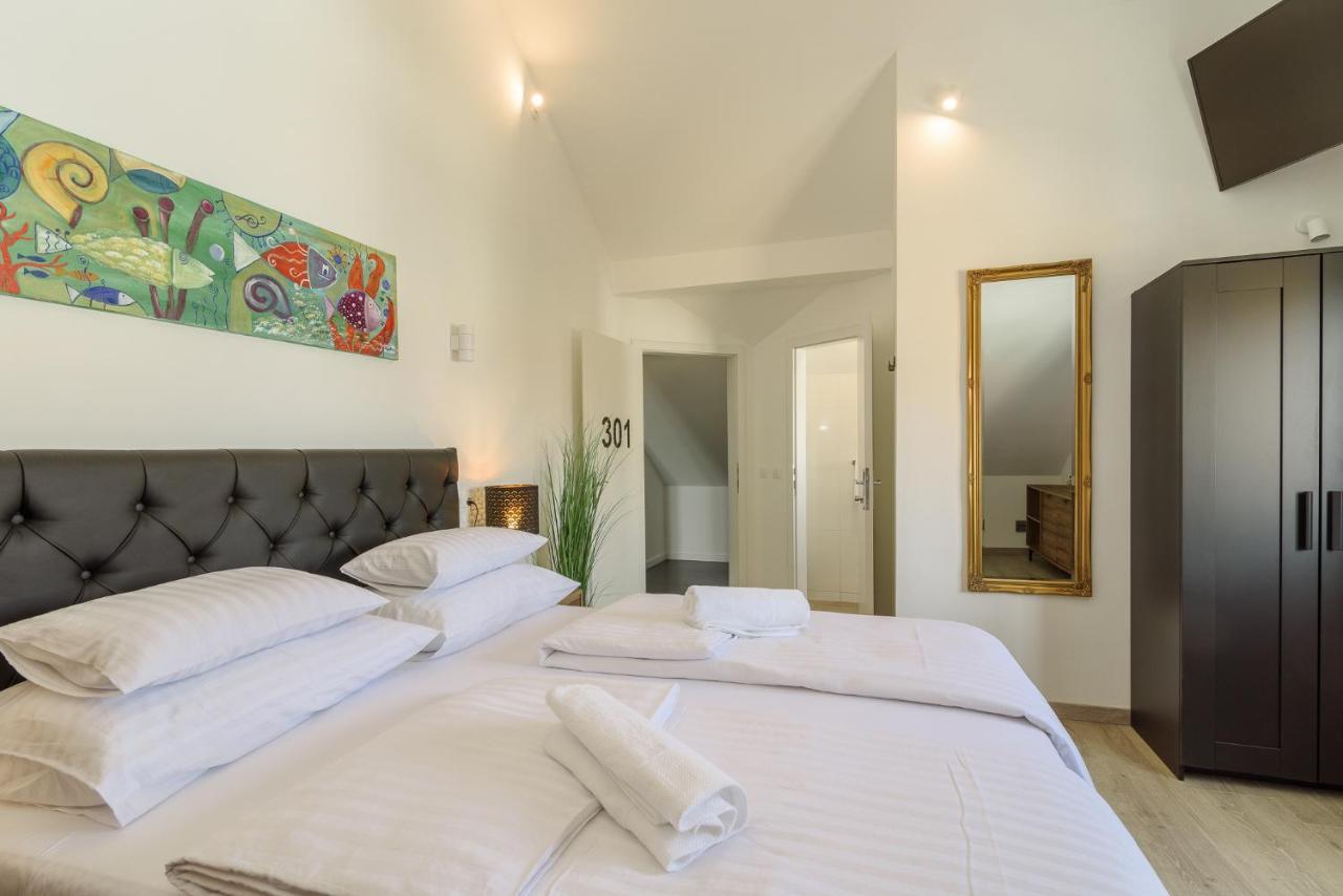 Vila White Trogir Exterior photo